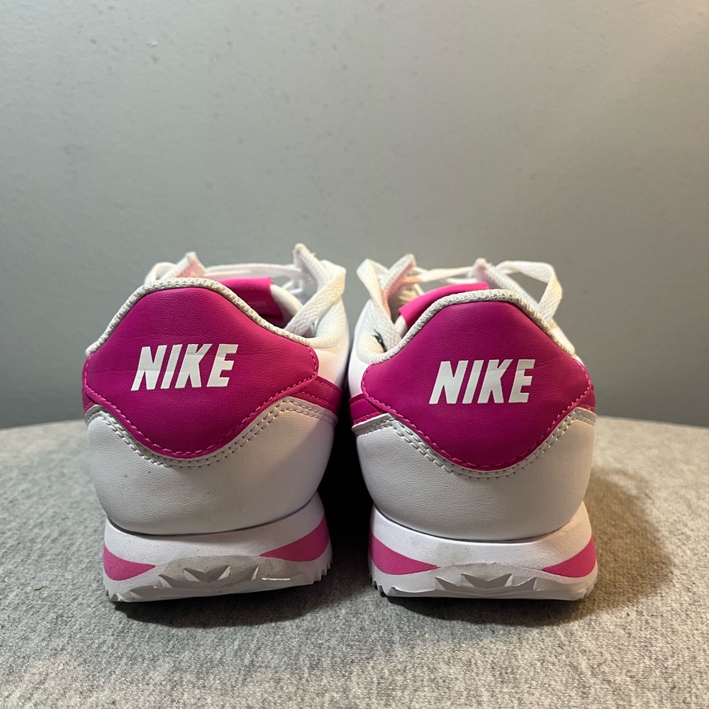 Nike Cortez GS White Laser Fuchsia Size 7Y/Women 8.5 DM0950-104 - Picture 5 of 11